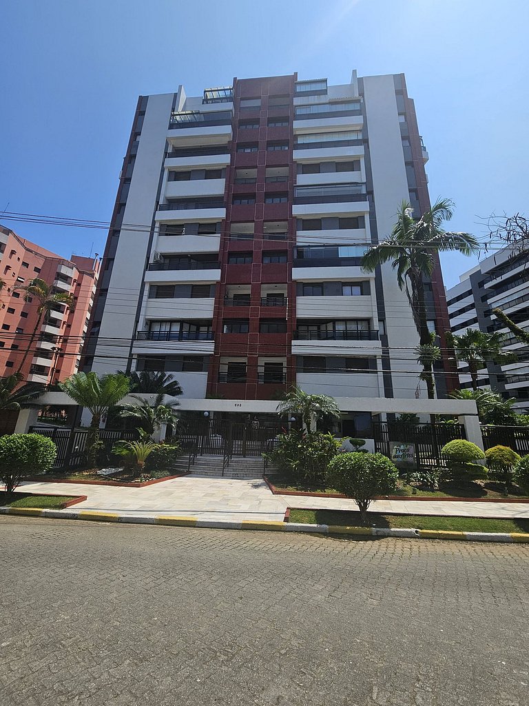 Duplex Completo na Riviera - Próximo à Praia