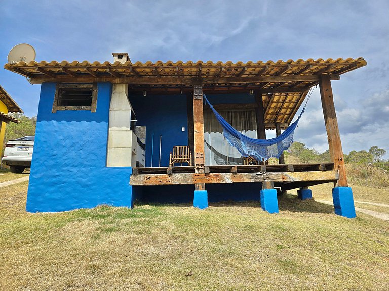 Chalé na Serra com Piscina e Pôr-do-Sol Incrível