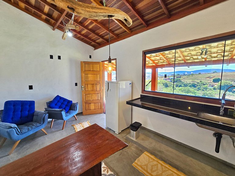 No Centro, com Piscina e Vista da Serra
