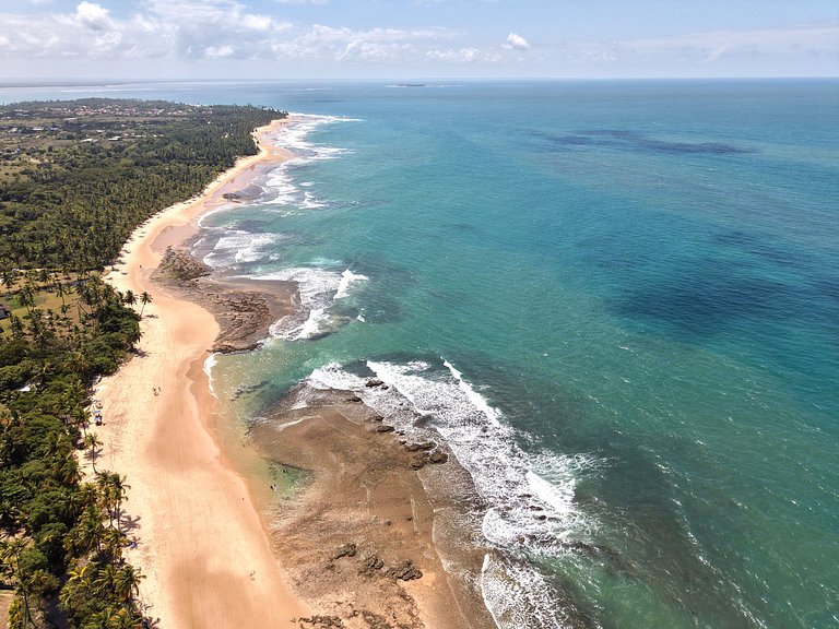 Suíte a 200m da Praia, Com Piscina e Café da Manhã