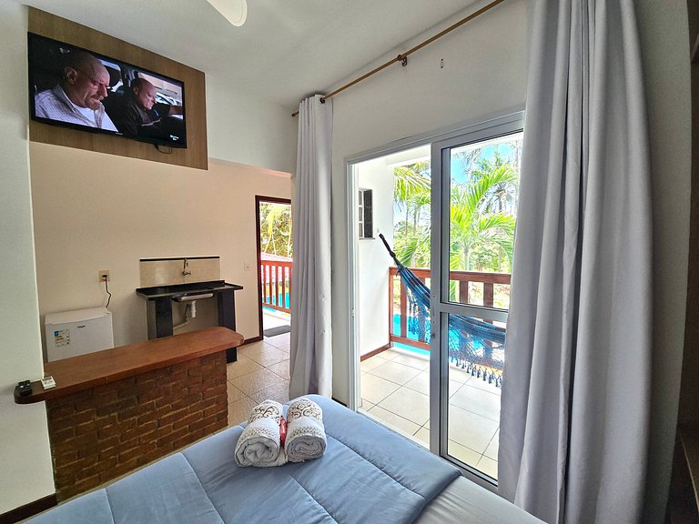 Suíte com Café da Manhã, Piscina e Praia a 200m