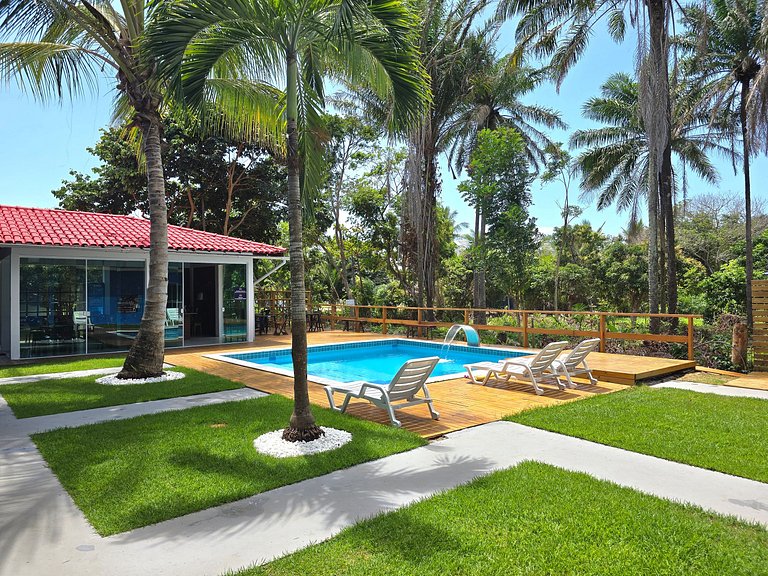 Suíte com Café da Manhã e Piscina - 200m da Praia