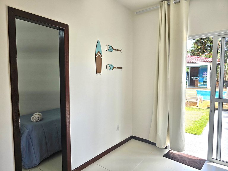 Suíte a 200m da Praia, Com Piscina e Café da Manhã