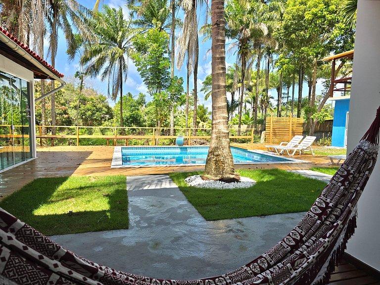 Suíte com Café da Manhã e Piscina - 200m da Praia