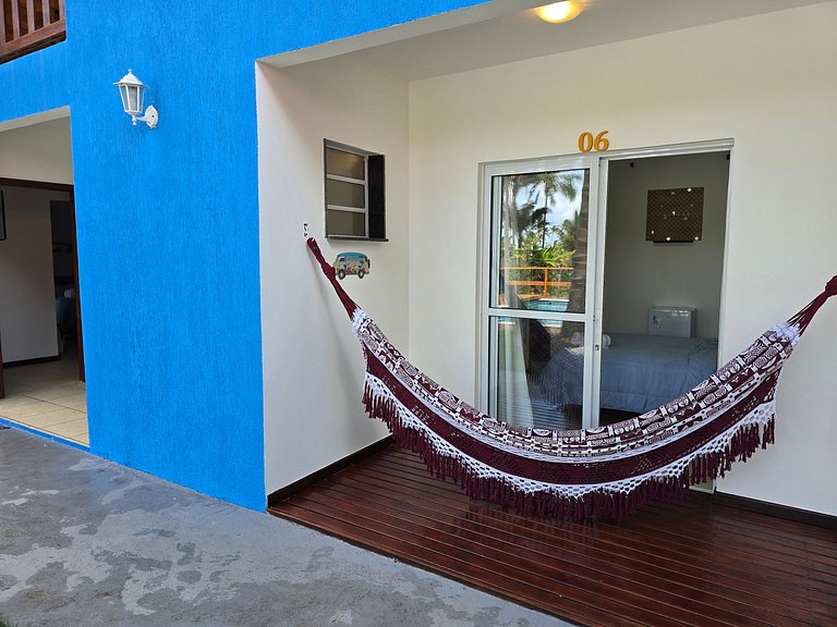 Suíte com Café da Manhã e Piscina - 200m da Praia