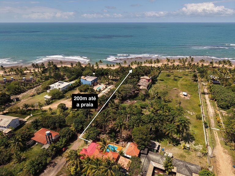 Suíte com Café da Manhã e Piscina - 200m da Praia