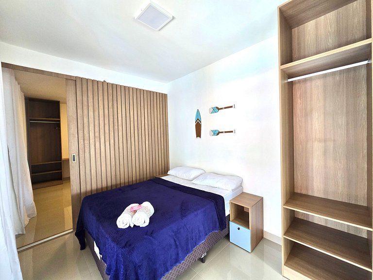 Suíte com 2 quartos e Varanda - 200m da Praia