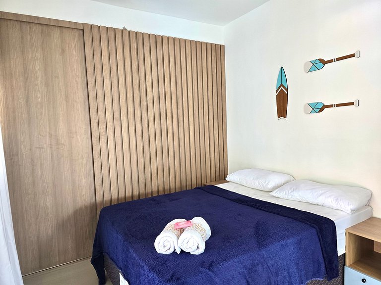 Suíte com 2 quartos e Varanda - 200m da Praia